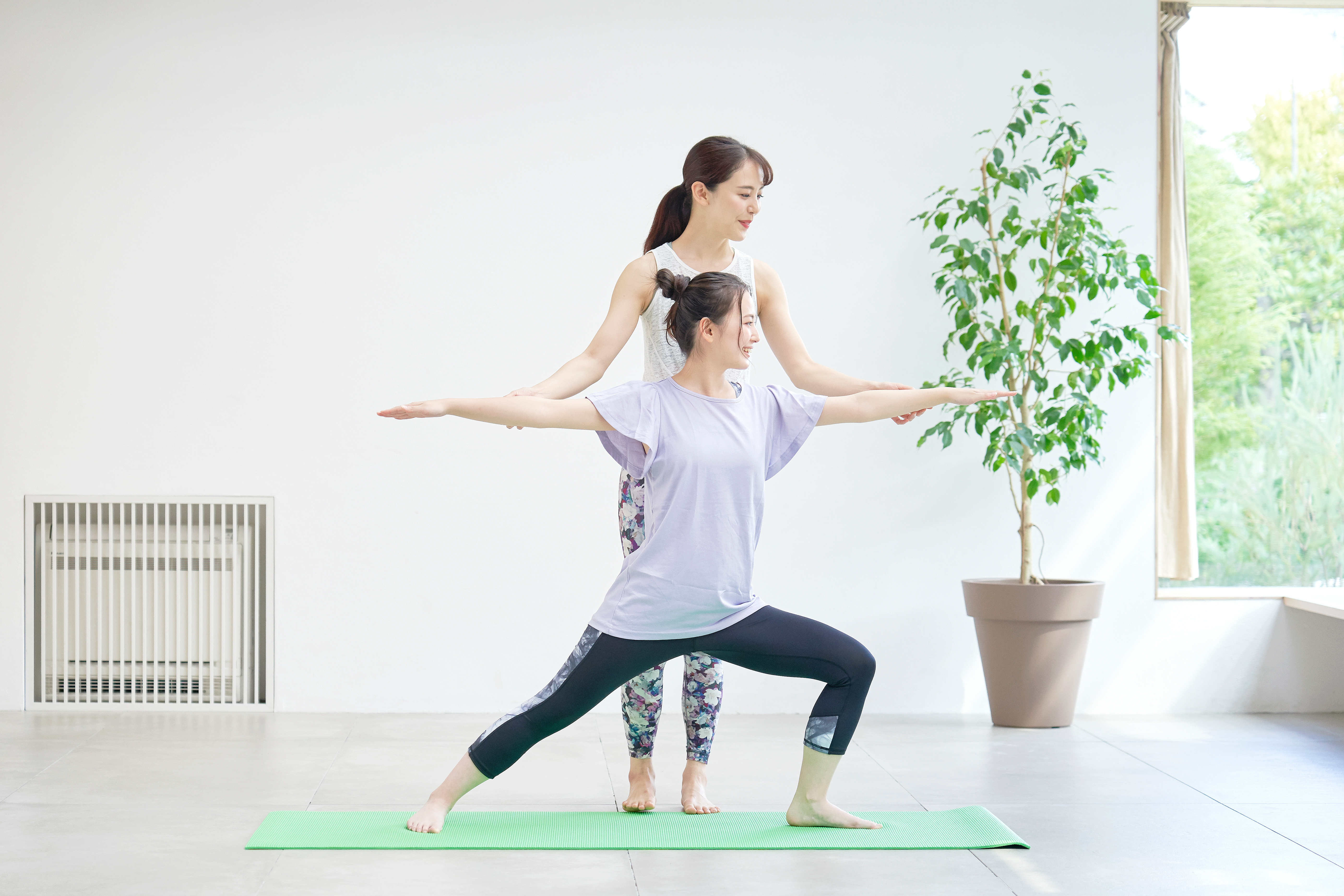 ヨガレッスンのイメージ